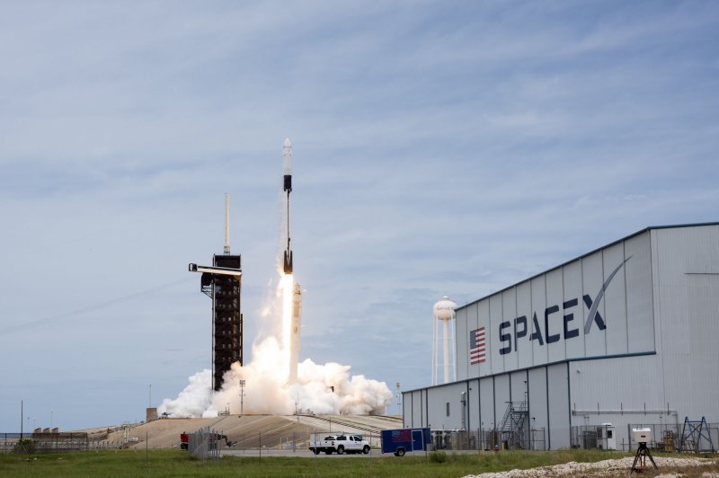 SpaceX conducts 2 test firings of Starship 20 in Texas
