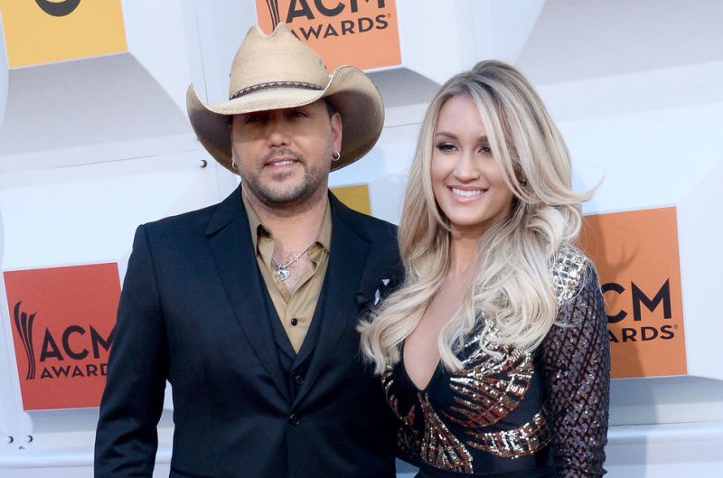 Jason Aldean and Wife Brittany Kerr Expecting Their First 