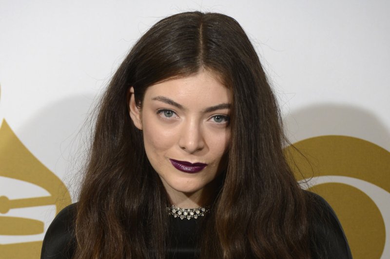 Lorde announces new North American tour dates
