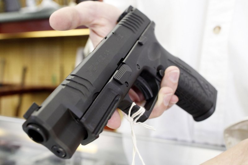 Supreme Court avoids debate on guns in public