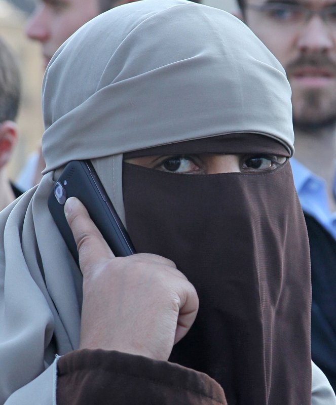 Germany moves to ban burqas