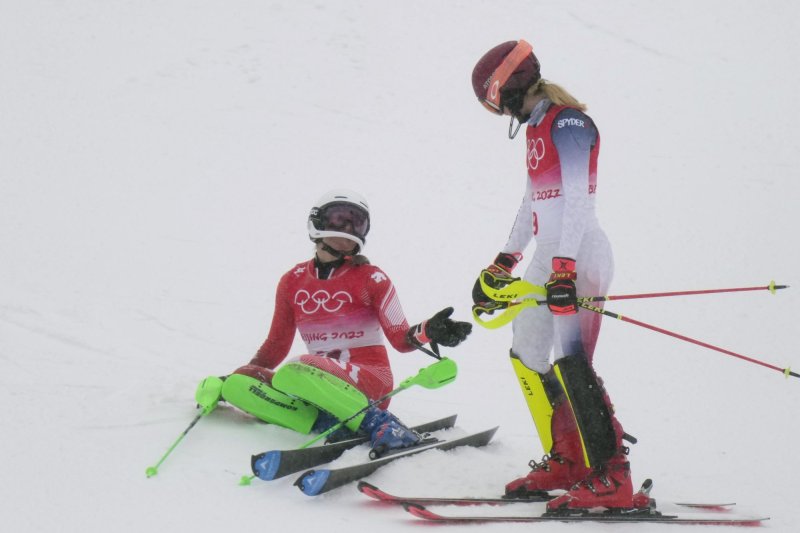 Mikaela Shiffrin disqualified for third time; Michelle Gisin wins Alpine combined gold