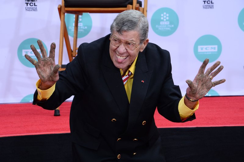 Comedy titan Jerry Lewis dies at 91