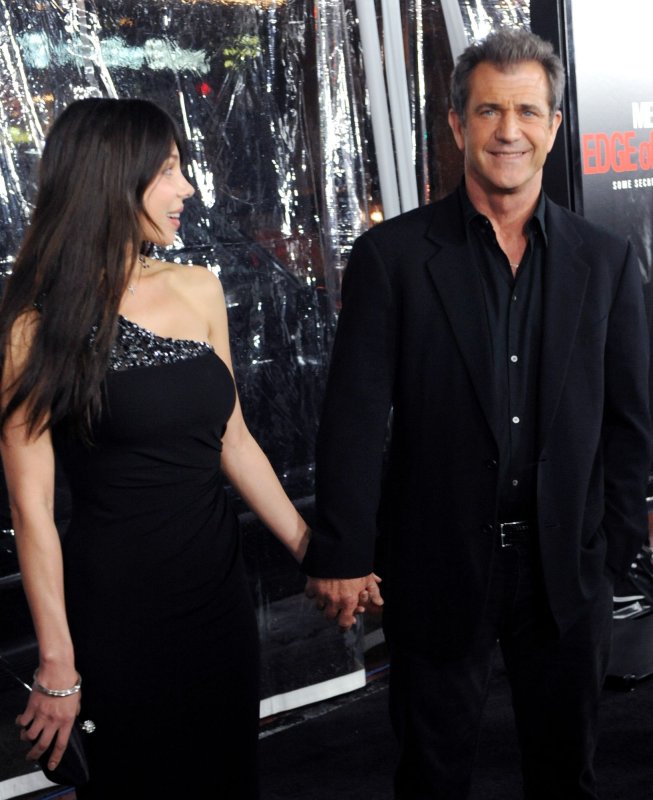 Mel Gibson, a cast member in the motion picture thriller "Edge of Darkness", attends the premiere of the film with Oksana Grigorieva at Grauman's Chinese Theatre in the Hollywood section of Los Angeles on January 26, 2010. UPI/Jim Ruymen. | <a href="/News_Photos/lp/5c2584e75f594e26f63684fc3c50c630/" target="_blank">License Photo</a>