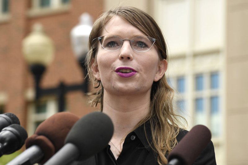 On This Day: Obama commutes sentence of Chelsea Manning