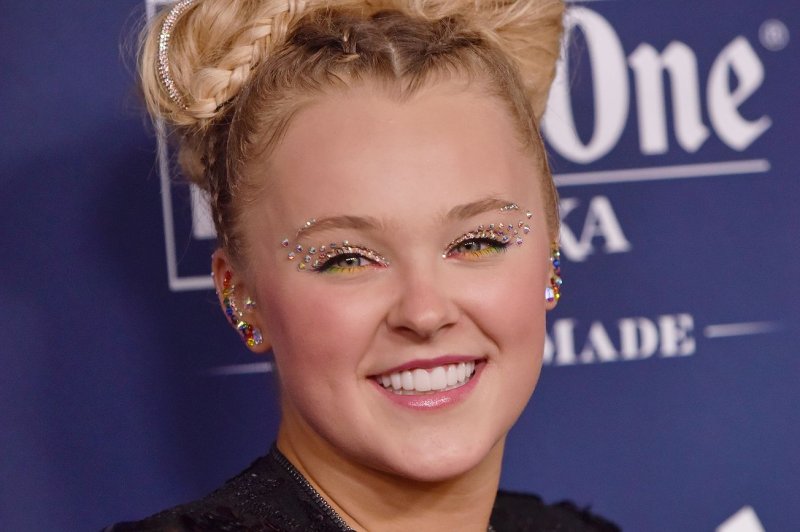 JoJo Siwa is set to host the Children's &amp; Family Creative Arts Emmys on Dec. 10. File Photo by Chris Chew/UPI