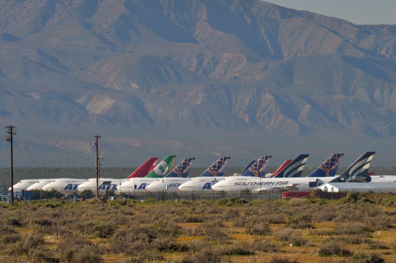 Flight attendants union: Halt leisure travel until coronavirus contained