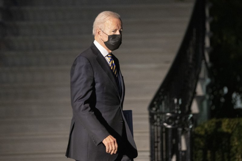 A federal appeals court has granted a motion to stay&nbsp; the President Joe Biden administration's new rule for private employers with over 100 employees to mandate COVID-19 vaccine or testing and face mask requirements instead of the vaccine. Photo by Chris Kleponis/UPI