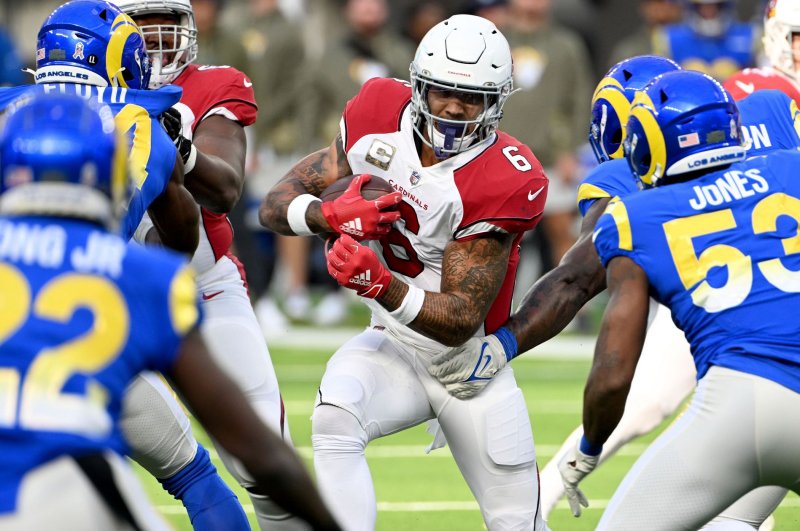 Veteran running back James Conner (C) and the Arizona Cardinals will face the Tampa Bay Buccaneers on Sunday in Glendale, Ariz. File Photo by Jon SooHoo/UPI