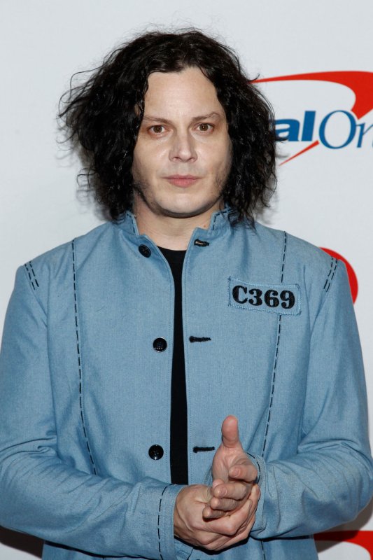 Jack White marries Olivia Jean on stage at Detroit concert