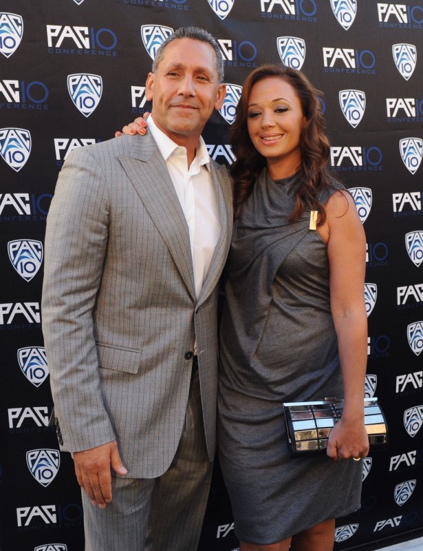 Actors and husband and wife Angelo Pagan (L) and Leah Remini attend FOX Sports/PAC-10 Conference Hollywood premiere night at 20th Century FOX Studios in Los Angeles on July 29, 2010. UPI/Jim Ruymen