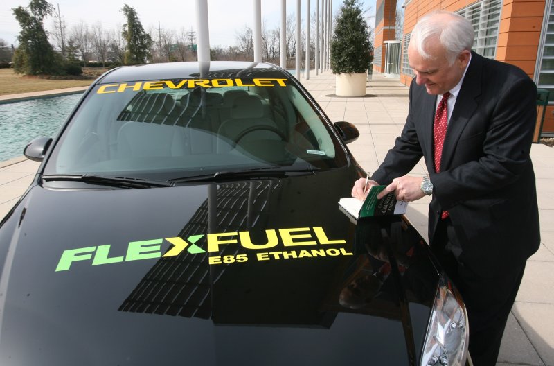 Andrew C. Taylor, chairman and CEO of Enterprise Rent-A-Car makes notes in a book on the hood of a car that is using alternative fuels, after announcing his $25 million donation to the Donald Danforth Plant Science Center in Creve Coeur, Missouri on February 26, 2007. The Enterprise donation will be used to speed up the development of plant-based renewable biofuels and decrease the level of greenhouse gases in the atmosphere while reducing dependency on fossil fuels in future years. (UPI Photo/Bill Greenblatt)