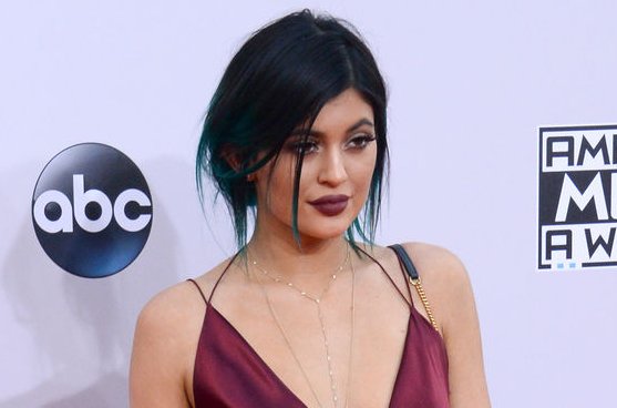 Kylie Jenner denies marriage, pregnancy rumors
