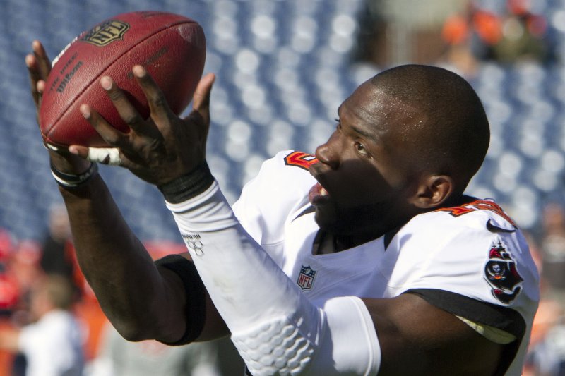 Tampa Bay Buccaneers wide receiver Mike Williams warms up before playing the Denver Broncos at Sports Authority Field at Mile High on December 2, 2012 in Denver. (File/UPI/Gary C. Caskey)