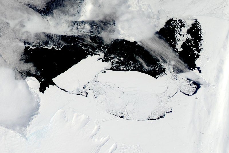 Moderate warming could melt Antarctica's 'sleeping giant' ice sheet