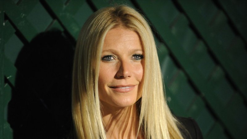 Gwyneth Paltrow producing Stand Up To Cancer show