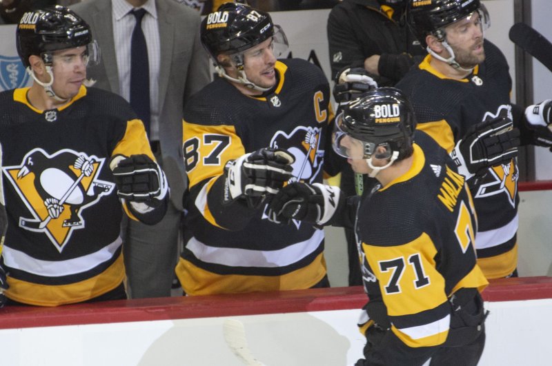 Evgeni Malkin nets tip-in, leads Penguins to 3OT win vs. Rangers in Stanley Cup playoffs