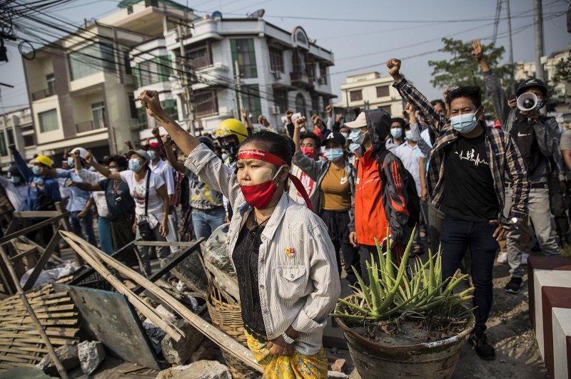 U.S. warns of heightened businesses risks in Myanmar