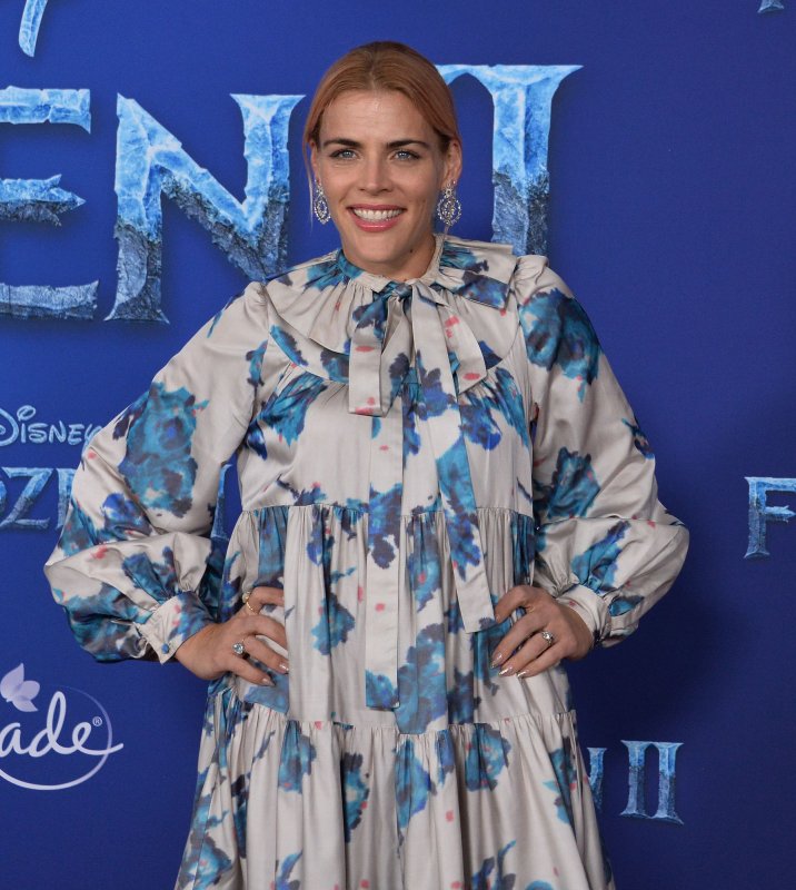 Busy Philipps announces she has been separated from Marc Silverstein since 2021