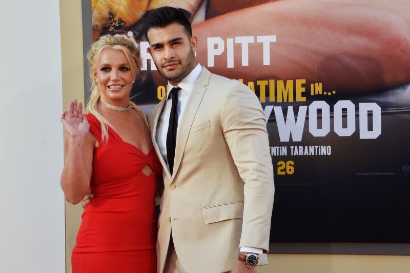 Britney Spears, Sam Asghari 'moving forward' after pregnancy loss: 'It's hard but we are not alone'