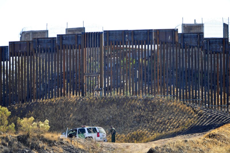 U. S. Justice Department to send prosecutors, judges to border