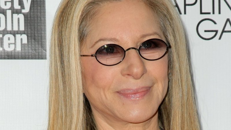 Barbra Streisand calls Orthodox Jews' treatment of women "distressing"