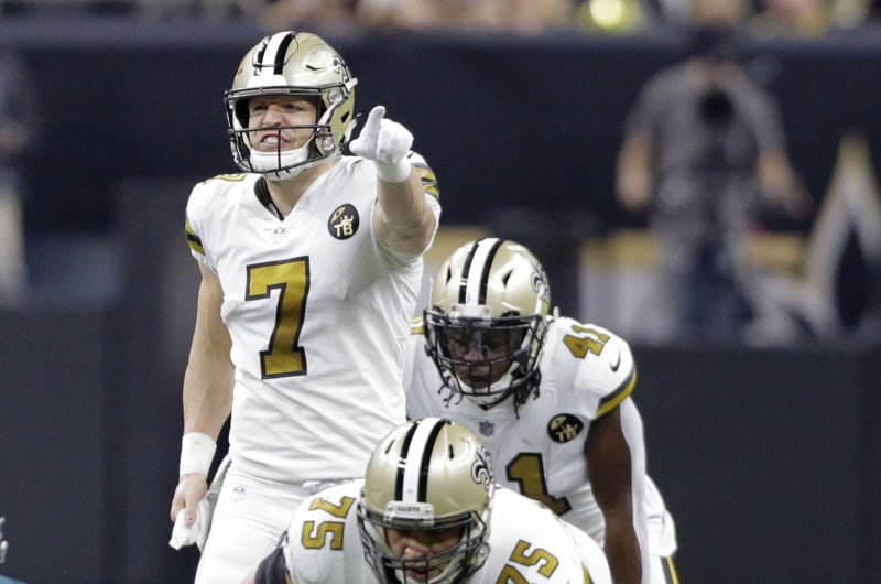 New Orleans Saints' Taysom Hill throws 50-yard pass to set up touchdown