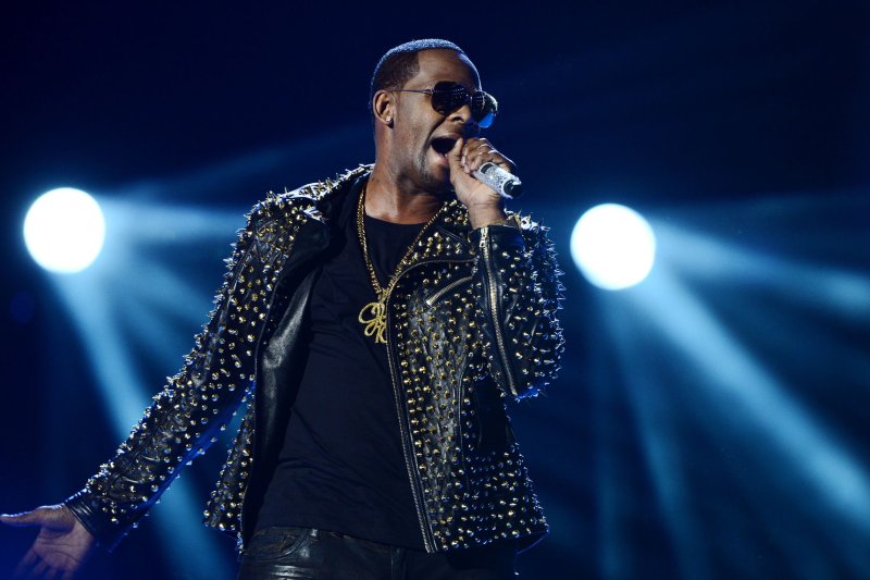 Closing arguments begin in the Chicago federal trial of singer R. Kelly who faces a 13-count indictment on child pornography and obstruction of justice charges. File photo by Jim Ruymen/UPI | <a href="/News_Photos/lp/24864105aebfdedab071cd61925fb4dc/" target="_blank">License Photo</a>