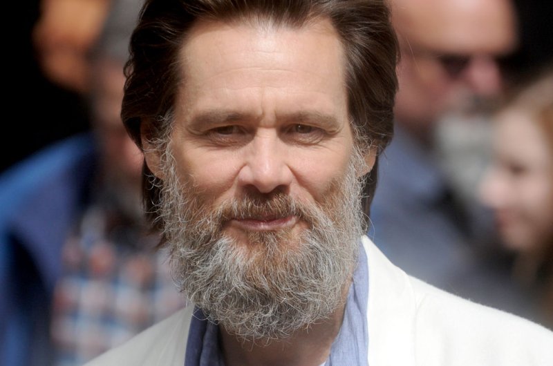 Jim Carrey's 'I'm Dying Up Here' gets series order from Showtime