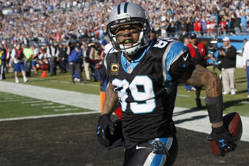Panthers inducting Steve Smith, Jake Delhomme, two others into Hall of Honor
