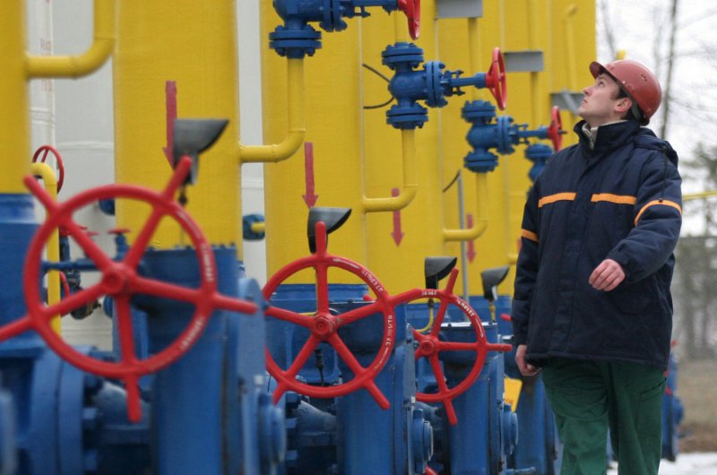 Gazprom complains of lingering debt obligations from Kiev. (UPI Photo/Sergey Starostenko) | <a href="/News_Photos/lp/b44ce53585292f3dee29d7d783d18d45/" target="_blank">License Photo</a>