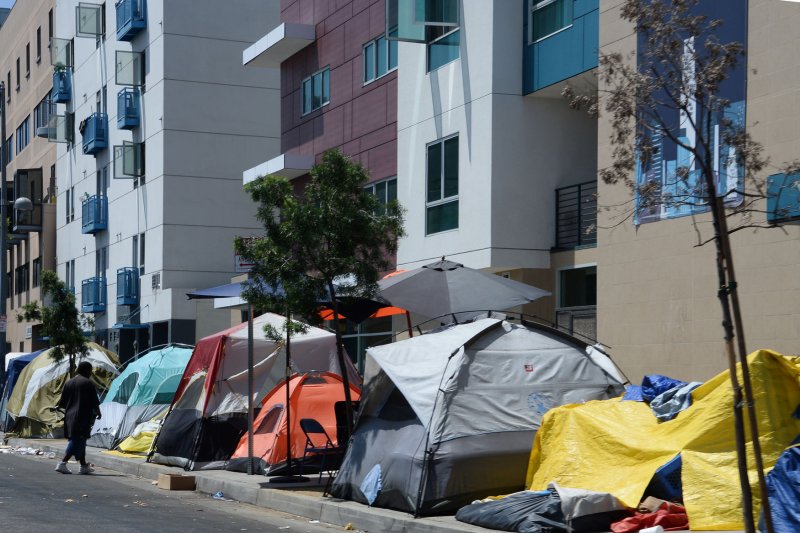 LA to pay homeowners to build second dwellings for homeless