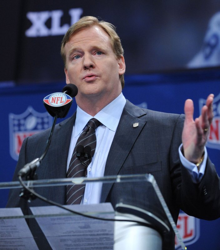 NFL Commissioner Roger Goodell holds a news conference to discuss the state of the National Football League during the week of Super Bowl XLIII in Tampa, Florida, on January 30, 2009. The NFL's Super Bowl XLIII will feature the Arizona Cardinals vs. the Pittsburgh Steelers on Sunday, February 1. (UPI Photo/Roger L. Wollenberg)