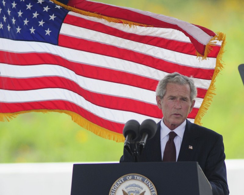 George W. Bush urges immigration reform