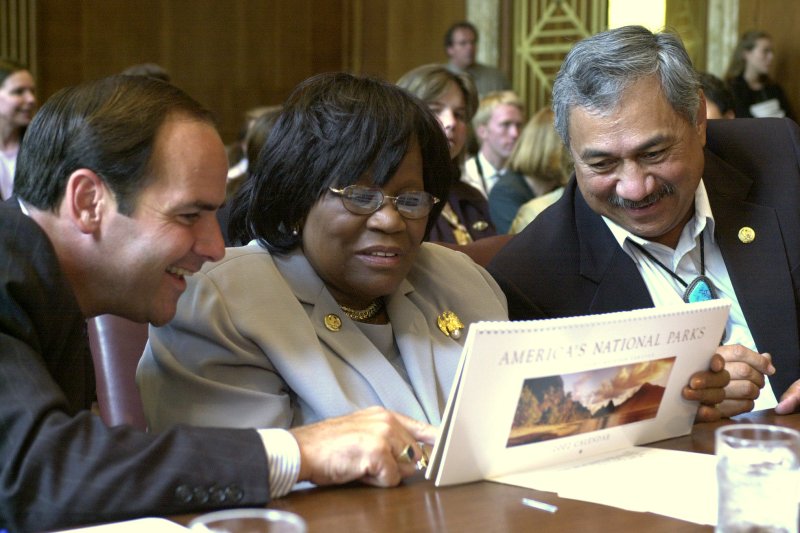 U.S. leaders, colleagues pay tribute to pioneering Black lawmaker Carrie Meek