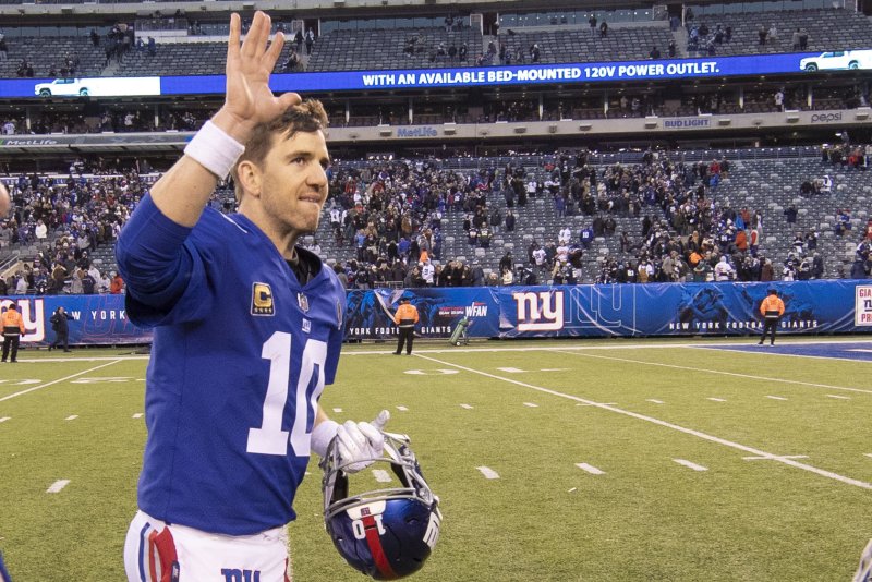 Giants decline to commit to Eli Manning for 2019 season