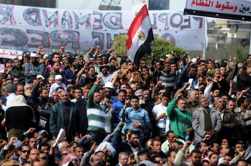 Imam tells Egypt protesters to press on