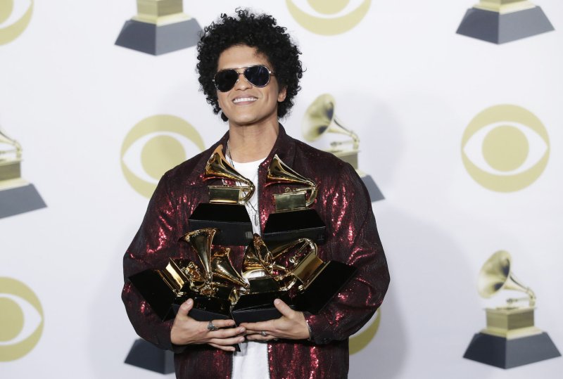 Bruno Mars wins best album, song at 2018 Grammy Awards