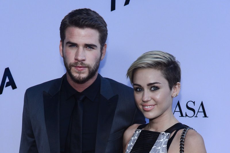 Miley Cyrus, Liam Hemsworth wedding rumors resurface after new photo