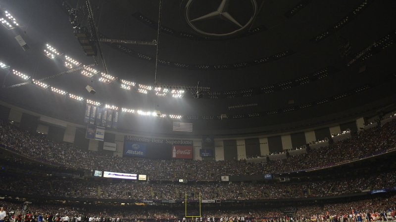 Super Bowl outage traced to faulty switch