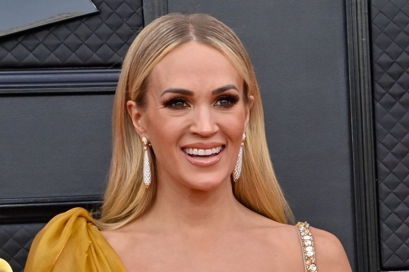 Carrie Underwood to release 'Denim & Rhinestones' album in June
