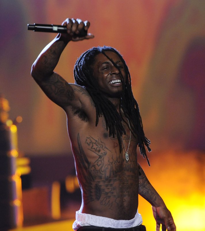 Lil Wayne performs at the BET Awards on June 24, 2008 in Los Angeles. (UPI Photo/Jim Ruymen) | <a href="/News_Photos/lp/774bac80a116bdb3f53031345d617417/" target="_blank">License Photo</a>