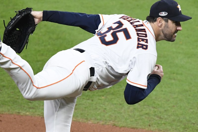 AP source Astros agree to 2-year extension with Verlander