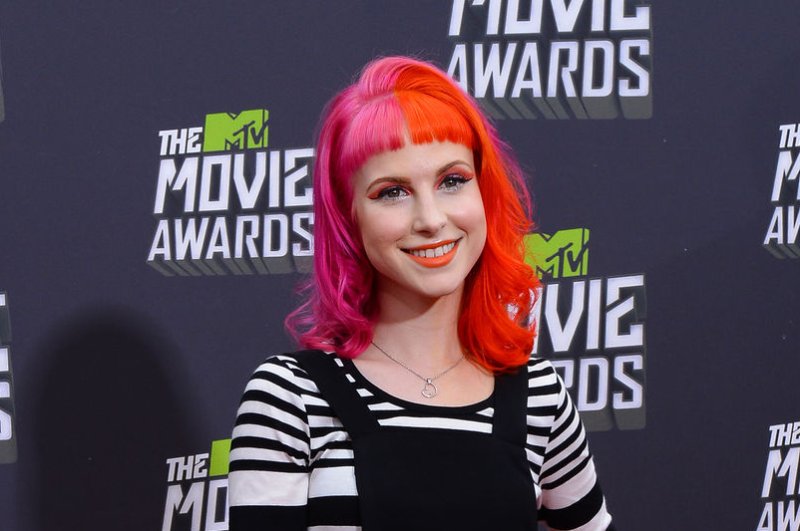 Hayley Williams, Chad Gilbert separate after one year of marriage