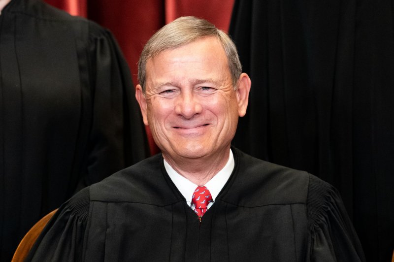 Gallup: John Roberts earns top approval rating among federal leaders