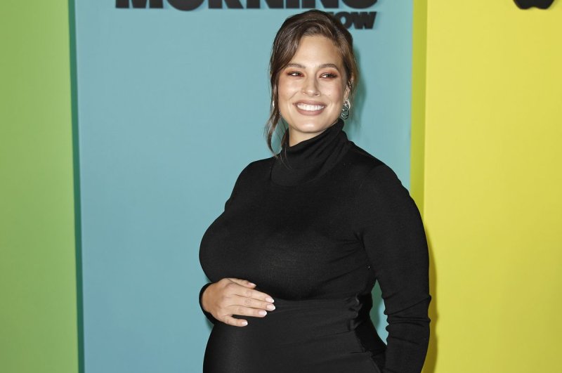 Ashley Graham gives birth to twins: 'Our baby boys are here'
