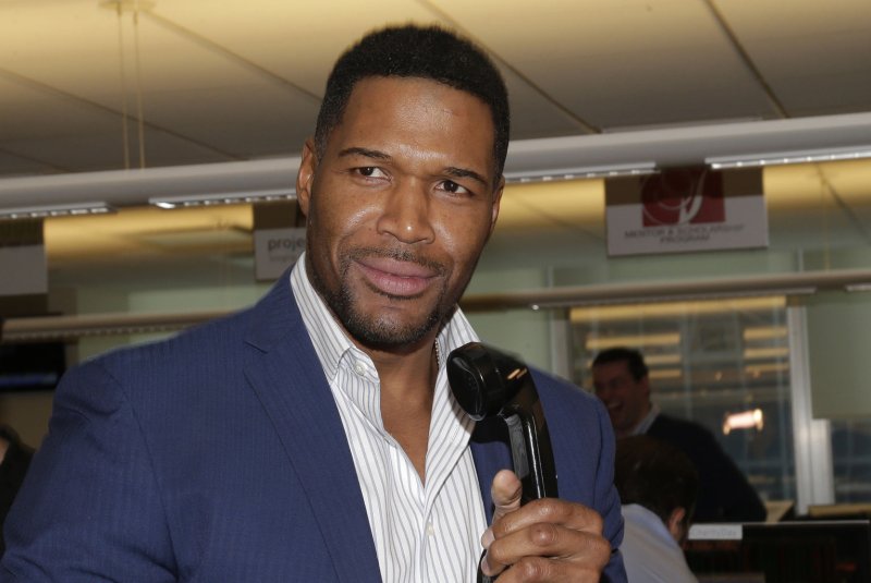 Michael Strahan bids farewell to 'Live!' after four years as co-host