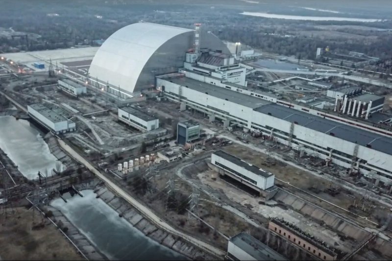 Russian troops leaving Chernobyl, plant operator reports