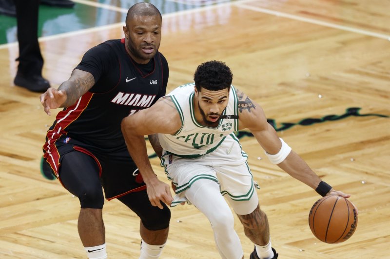 Jayson Tatum, Celtics create 'new series' with blowout of Heat