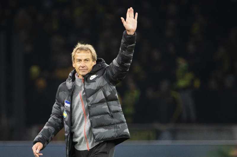 Soccer: Ex-U.S. coach Jurgen Klinsmann leaves Hertha after 76 days